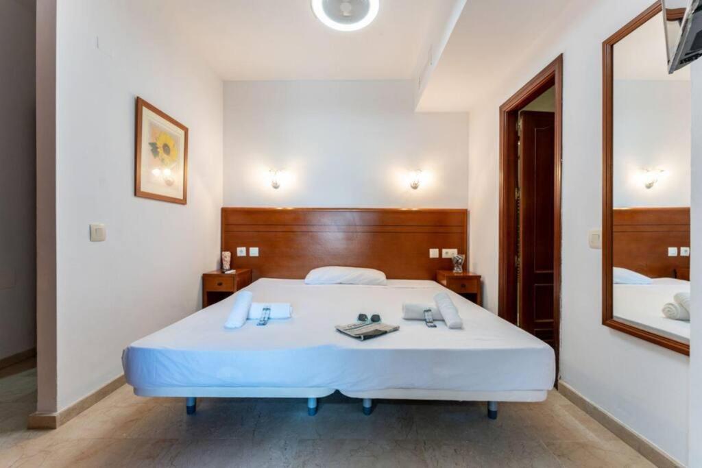 Ct 240 - Beachfront Apartment -Don Juan Manilva Eksteriør bilde
