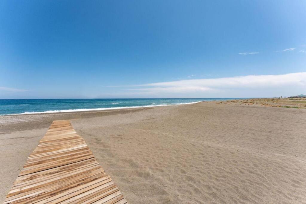 Ct 240 - Beachfront Apartment -Don Juan Manilva Eksteriør bilde